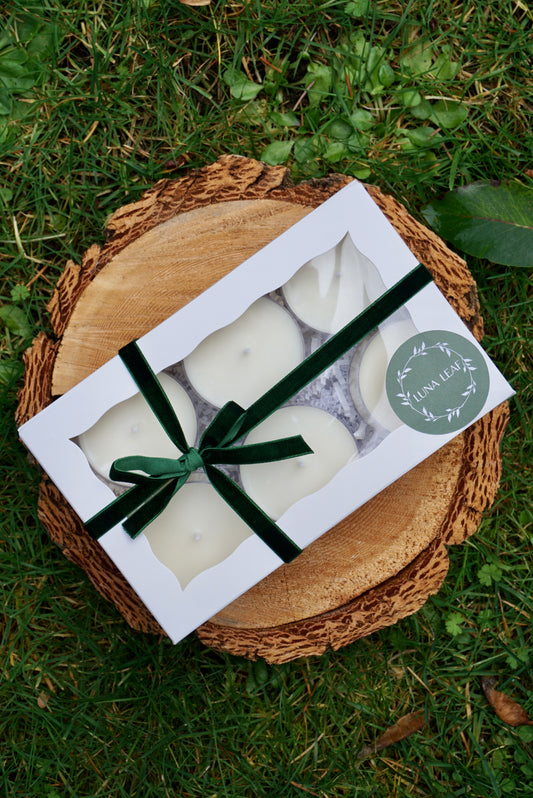 Deluxe Winter Tea Light Gift Box